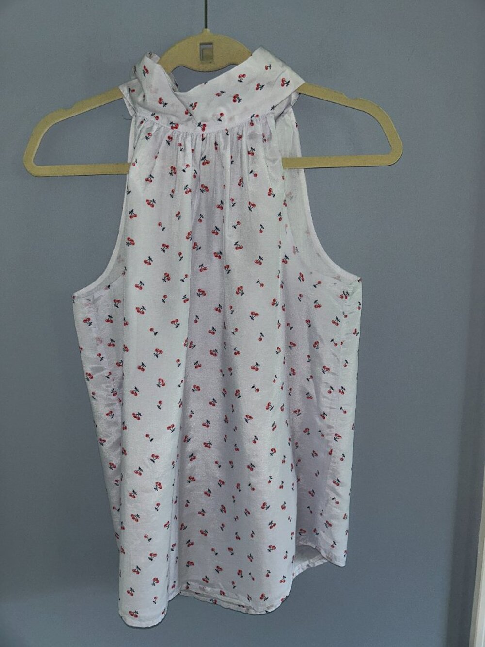 J. Crew Cherry Print Sleeveless Blouse, Silk blend, Size 2